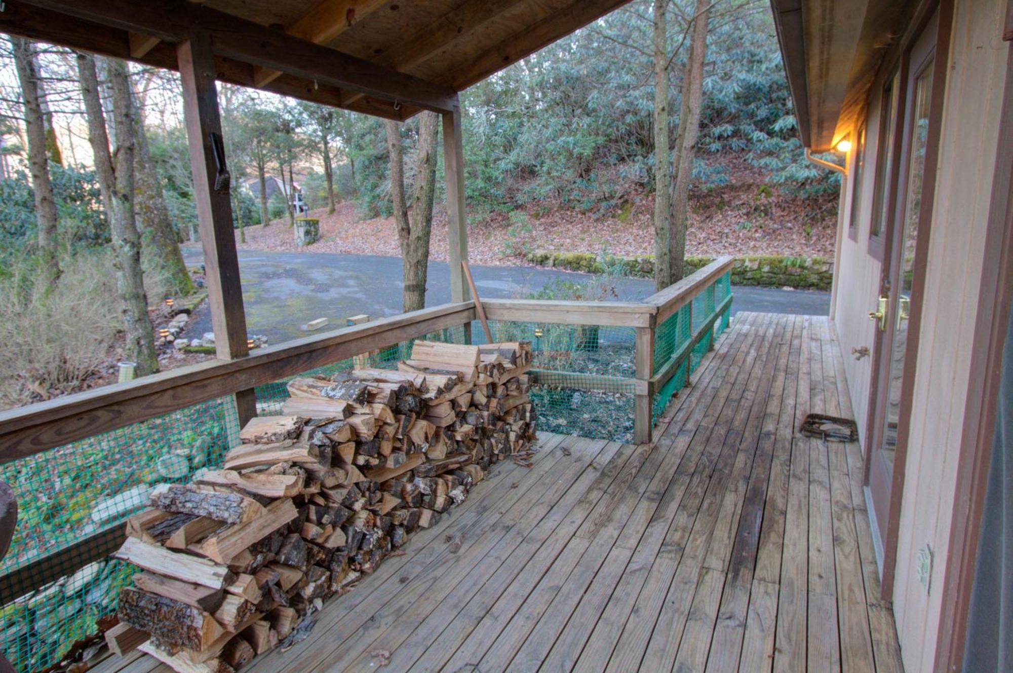 Mt Mitchell Cabin Rentals Burnsville Pokoj fotografie